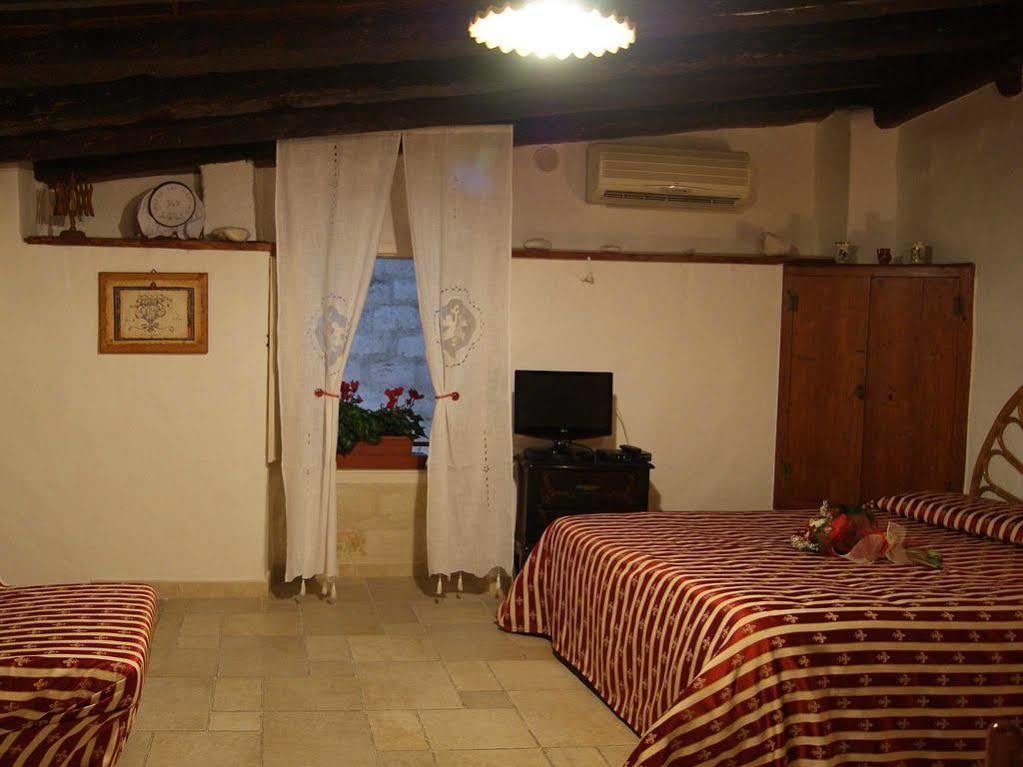 Отель Borgo San Martino Бра Экстерьер фото