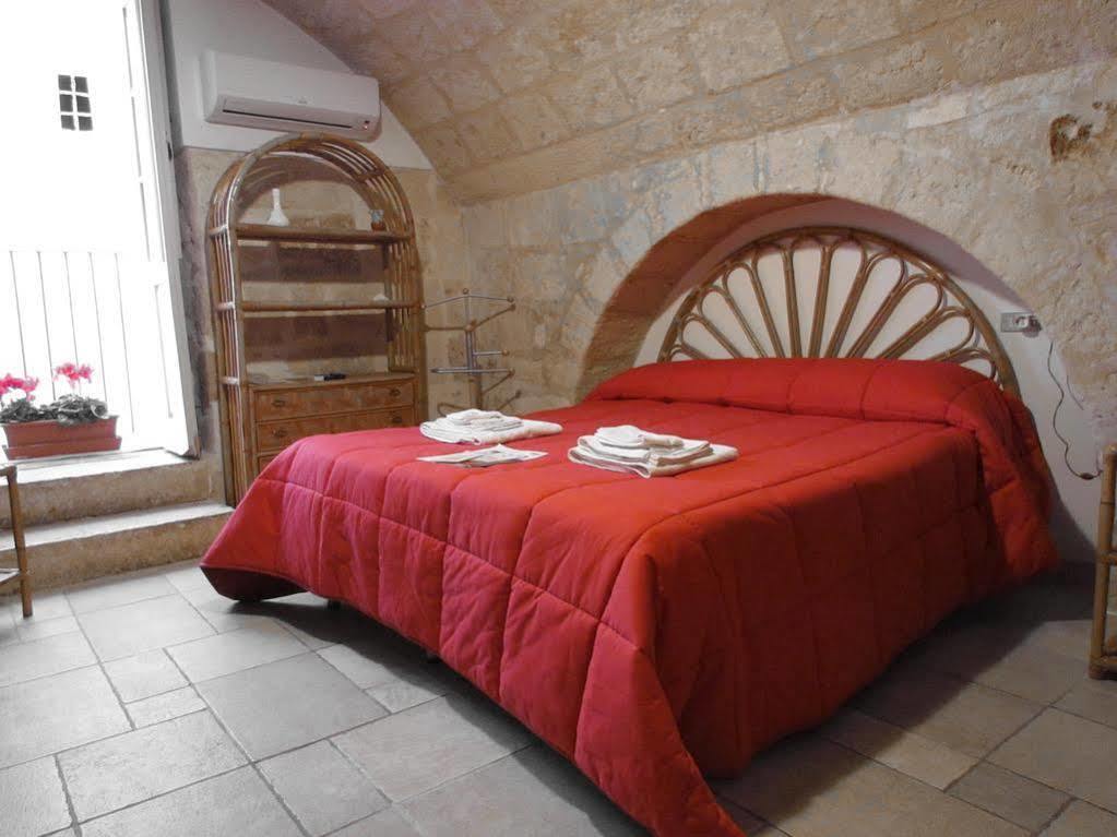 Отель Borgo San Martino Бра Экстерьер фото