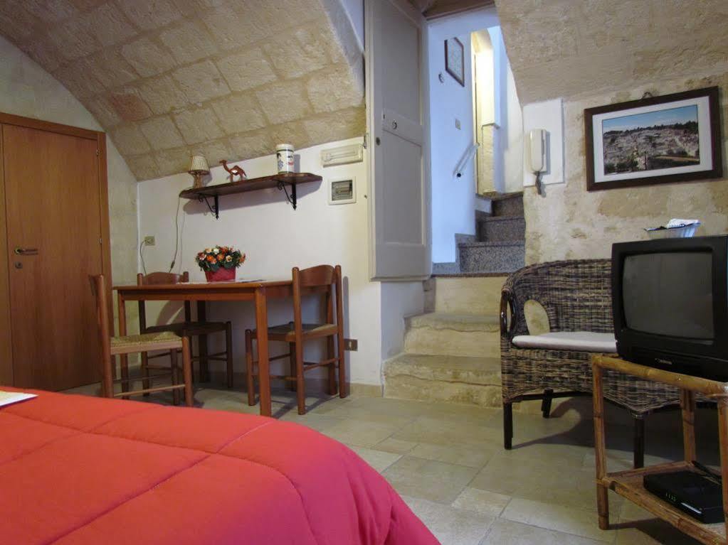 Отель Borgo San Martino Бра Экстерьер фото